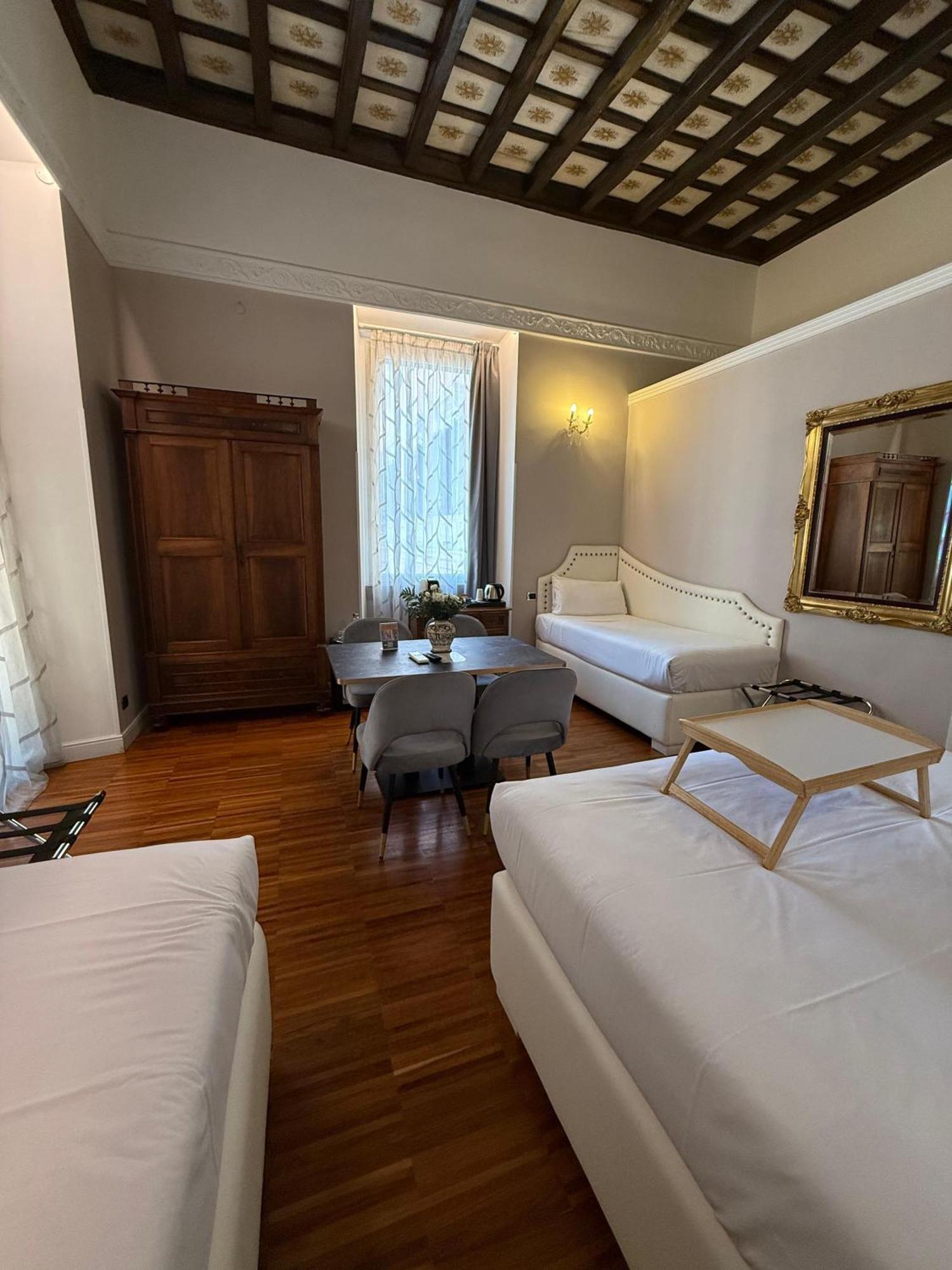 I Tre Moschettieri - D'Artagnan Bed & Breakfast โรม ภายนอก รูปภาพ