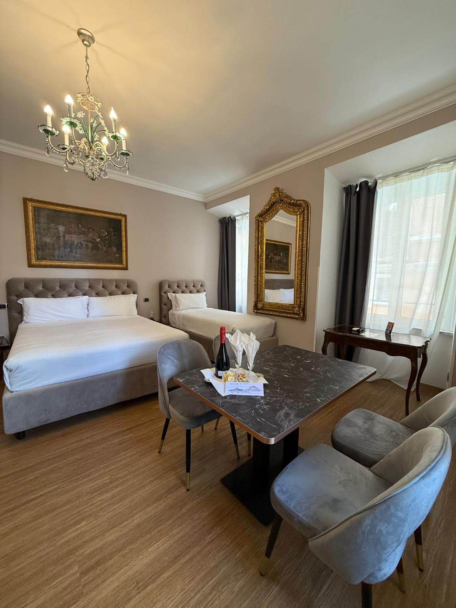 I Tre Moschettieri - D'Artagnan Bed & Breakfast โรม ภายนอก รูปภาพ