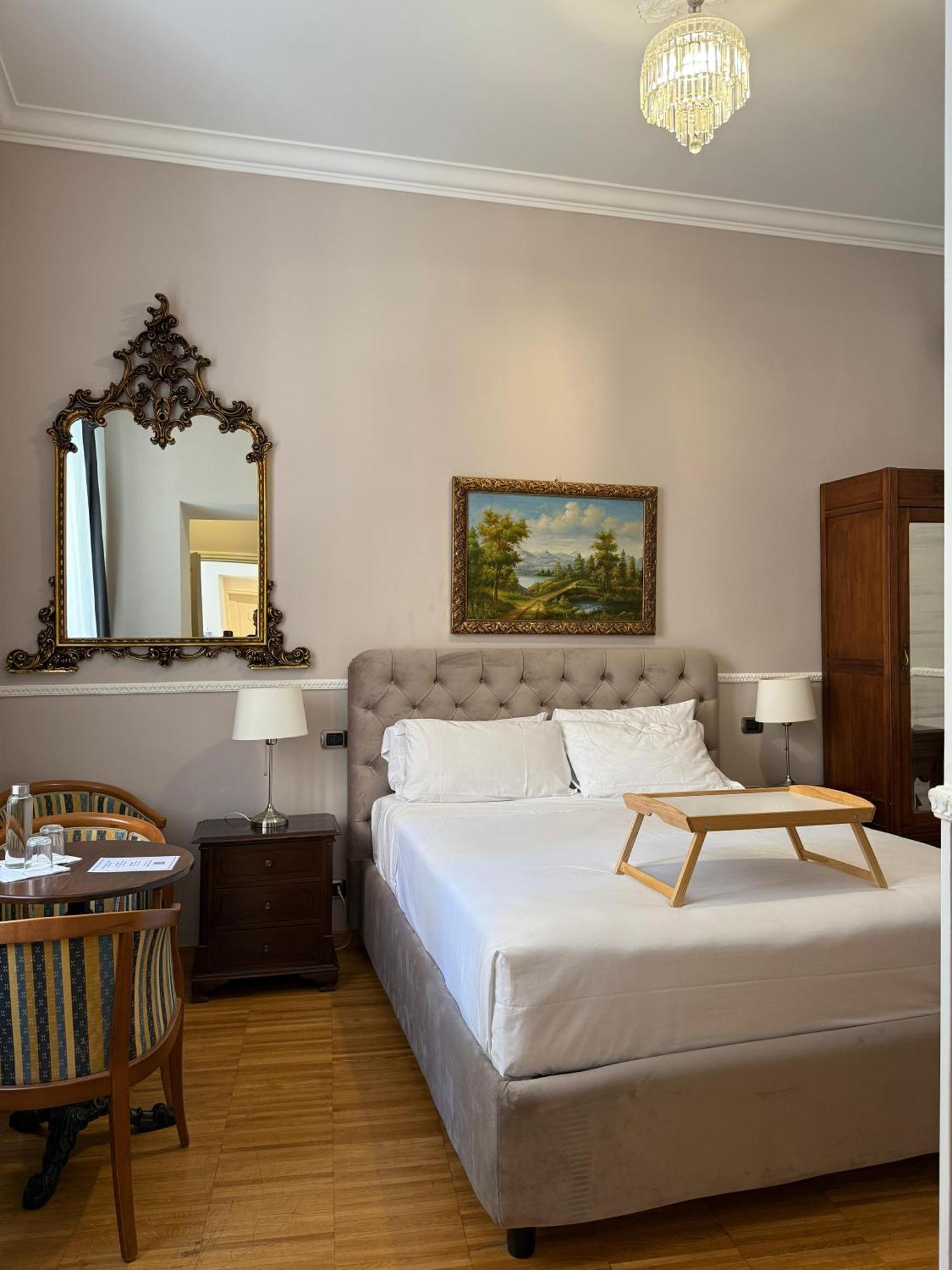 I Tre Moschettieri - D'Artagnan Bed & Breakfast โรม ภายนอก รูปภาพ